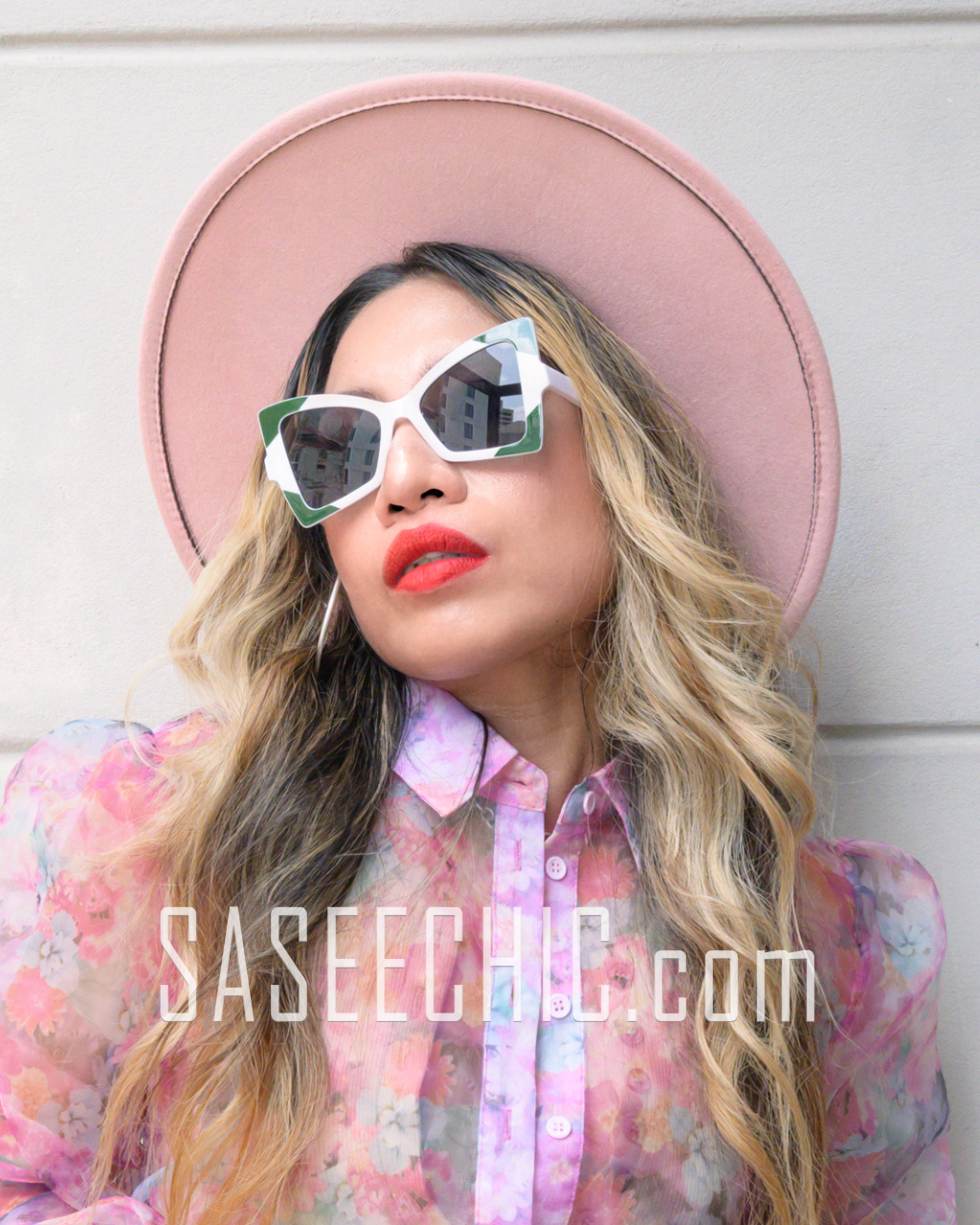 'Madison' Oversized Round Sunnies (Green/White)